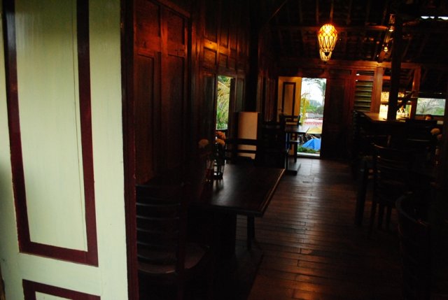 Jhabu Resto